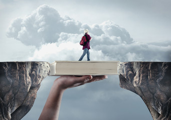 vertu手机官方报价（vertuti手机价格）