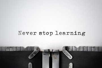 neo手机（iqooneo手机）