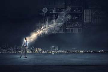 【医学类最吃香的三个专业,医学类最吃香的三个专业大专】